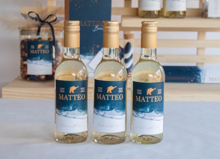 026 witte wijn doopsuiker koper marineblauw